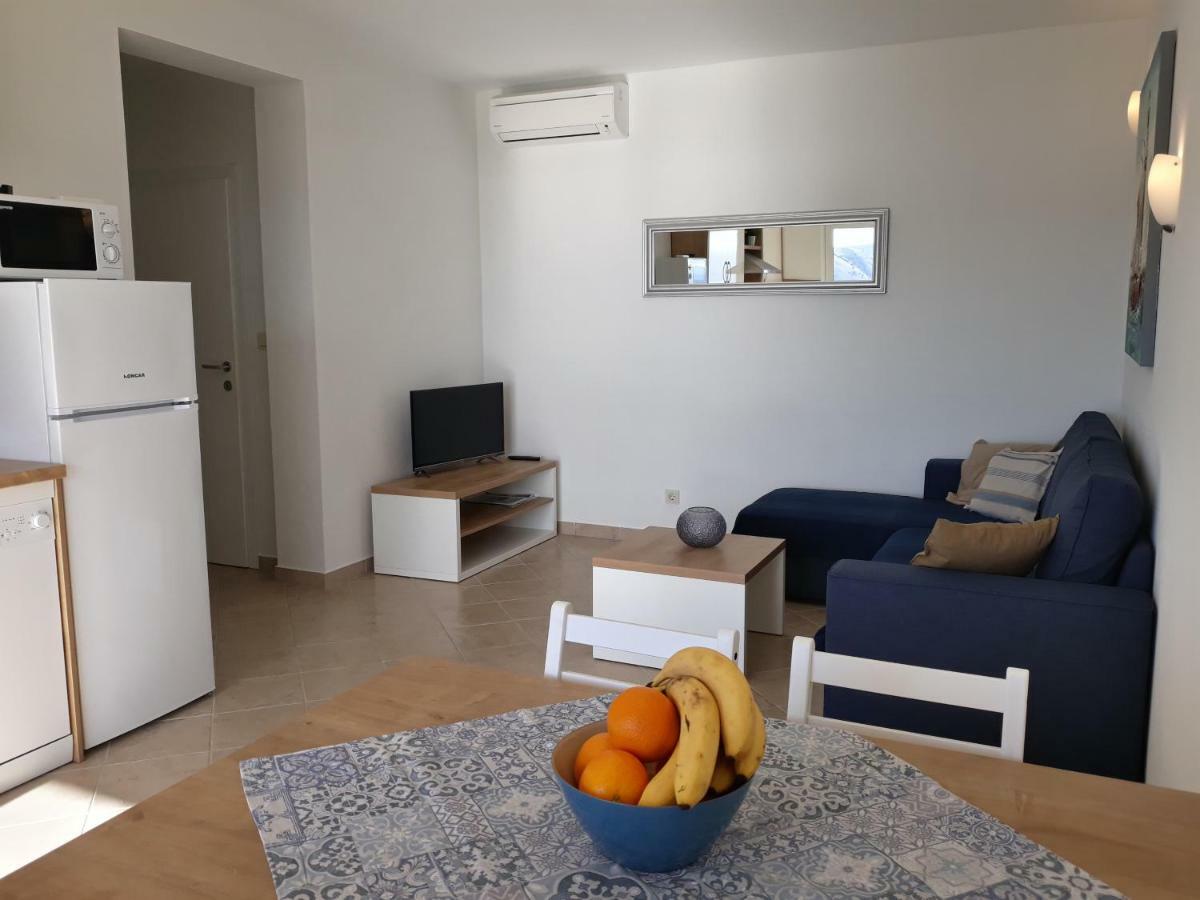 Haus Mit Meerblick Lopar Exterior foto